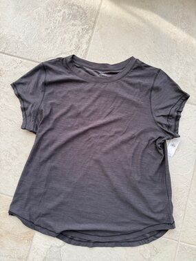 Old Navy Women's Short-Sleeve Crewneck Tee - Charcoal Gray